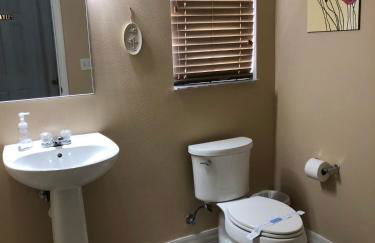 279 square meter luxury waterfront home, private pool 15 minutes from Disney! - Foto 27