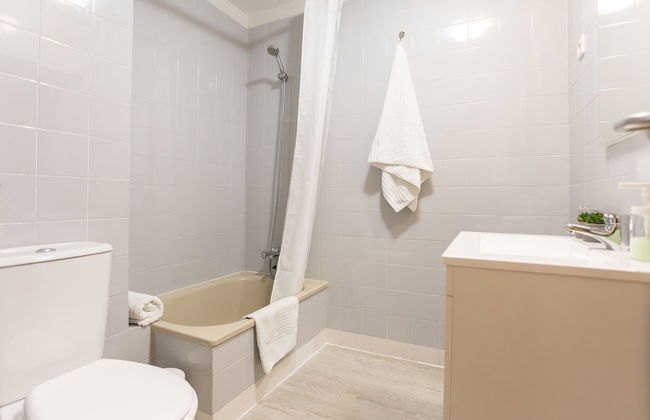 Rentcostadelsol Malaga-El Palo - Photo 8