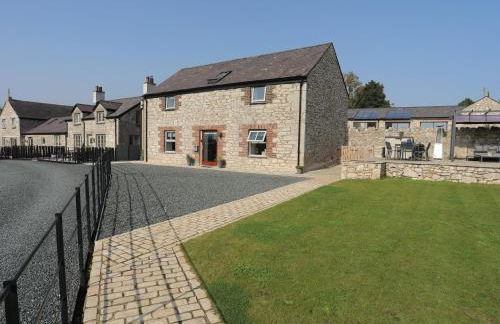 The Stables - Photo 37