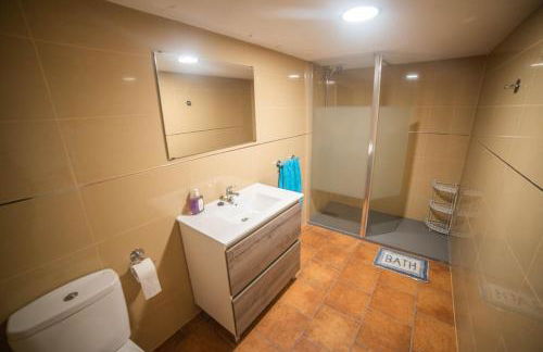 Magnificent villa: 2 private pools, BBQ, garden & parking. 13 per. In Padul - Foto 56