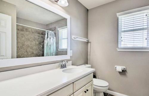 Serene 4BR Lux Home w Heated Spa Pool Massage Chair - Foto 21