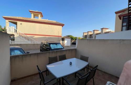 Oasis en la playa con piscina - Foto 47