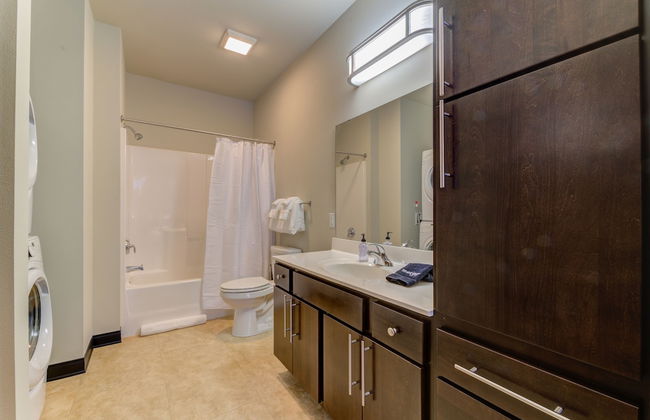 Kasa Westown Milwaukee - Photo 40