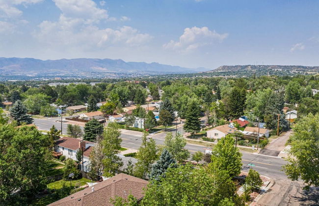 4BR Get Awaydog Friendlywith Gym! - Photo 61