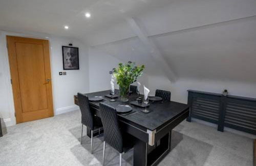 Spacious Two Bed Central Sunniside Penthouse Apartment - Foto 7