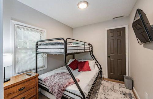 Aviation Haven 5 Mins to RIC, Ready for Takeoff! - Foto 24