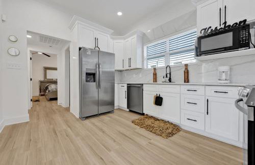 Avondale Home - Photo 8