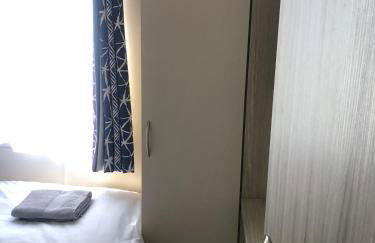 Relaxing Retreat with Hot Tub - Photo 35