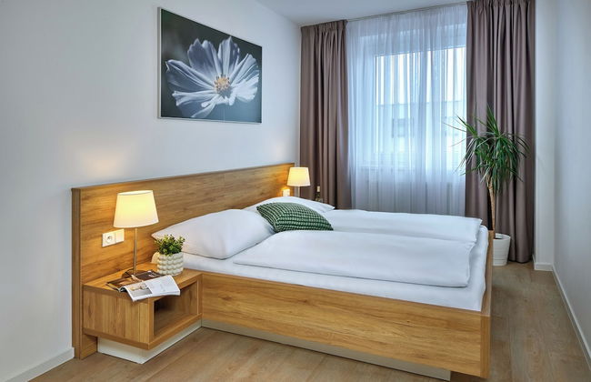 CityWest Apartments - Photo 2