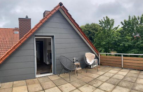 Kaffee, Klima, Klappsessel - Zentrale FeWo für 5 Gäste, Nähe Bahnhof - Photo 7