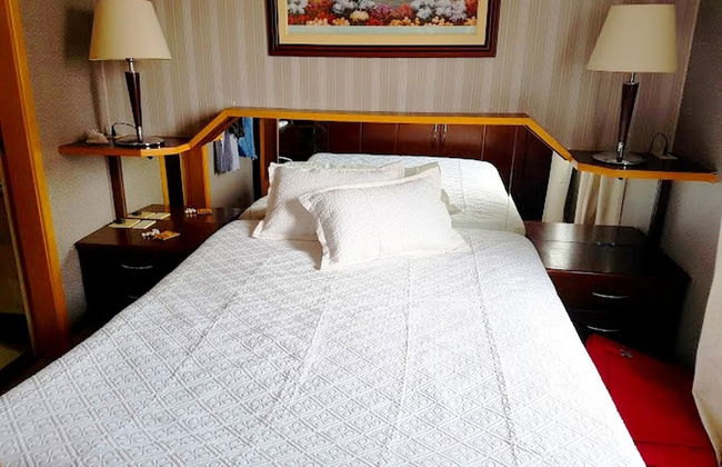 Stylish Penthouse for Short and Long Stays - Photo 2