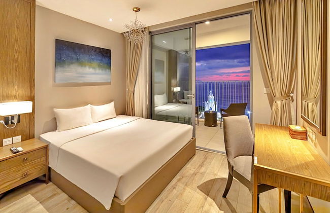 S79 Residence LYN Panorama - Photo 13