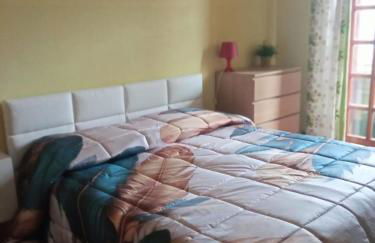 Casa di Zoe apartment - Punto di sosta x bikes auto e moto a 20 minuti dall'autostrada - parcheggio privato - giardino con barbecue - - Foto 11