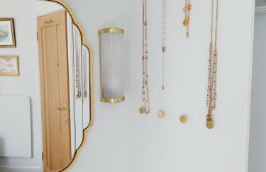 'The Limes' - Air-Con Two Double Bedroom Holiday House with Private Garden - Foto 13