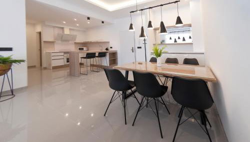 Apartamentos La Laguna I Luxury Apartments - Photo 5