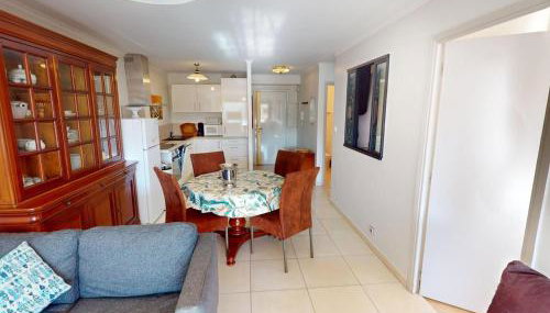 2P calme avec terrasse, piscine, parking et wifi - FR-1-196-368 - Foto 4