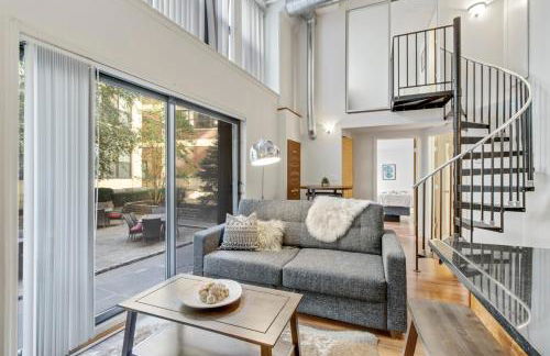 Sleeps 4! 2BR, Gym, Paid Parking, Close to Major Attractions - Foto 6