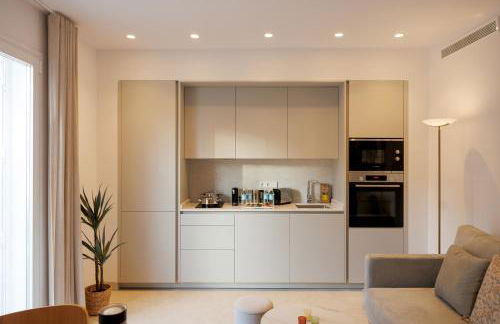 MARBELLA BANUS SUITES - Banus Playas del Duque Seaside Residential - Photo 31