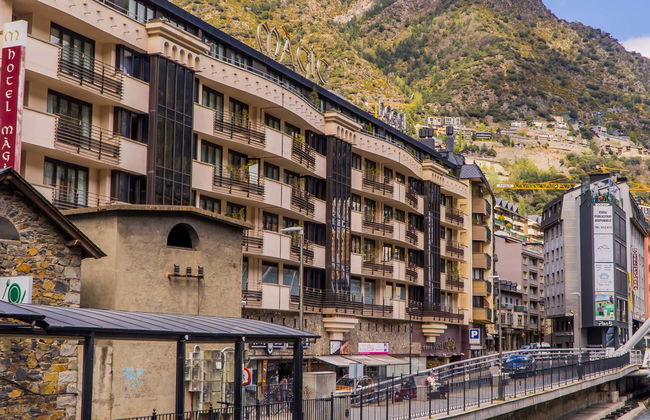 Andorra la Vella Guided Tour - Photo 4