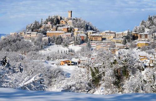 Torre Antica Montese Guest Room - Photo 24