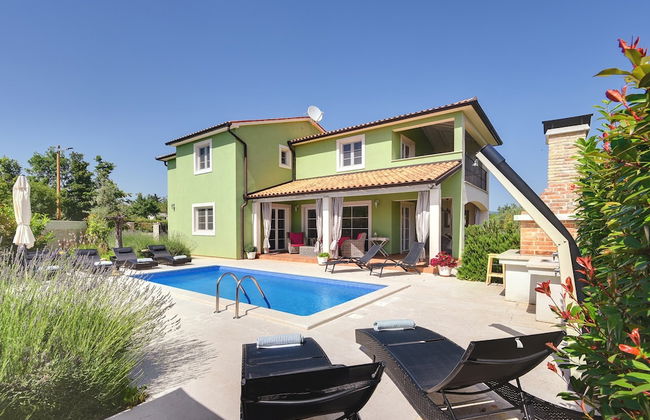 Detached Villa With Swimming Pool in the East of Istria Near the Sea - Foto 33