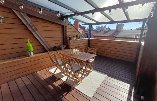 The City Barn Katowice - Spacious Loft In The City Center with Terrace and AC - Foto 1