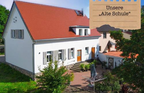 ALTE SCHULE WITTENBERG, 3 Ferienwohnungen für bis zu 12 Personen, an der Elbe, mit Garten - Foto 31