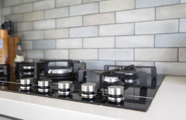 Modern Coastal Escape Pet Friendly With Fireplace - Foto 6