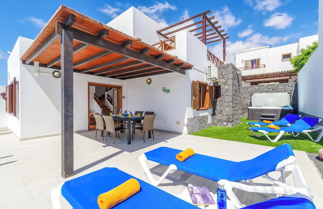 Villa Rioja - Photo 18