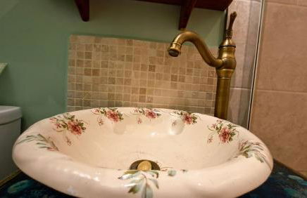 Wesley House Holidays - Choice of 2 Quirky Cottages in 4 private acres - Foto 96