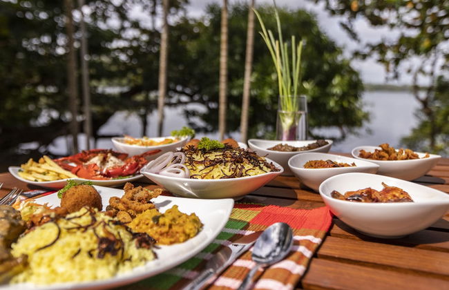 Serendipity Lake - Hikkaduwa - Photo 38