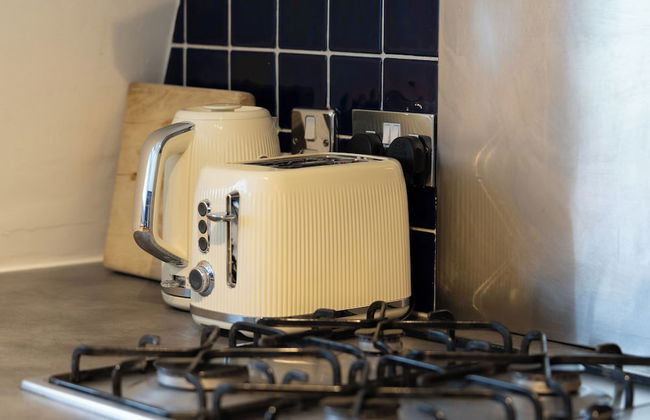 Charming London Apartment With 2 Bedrooms - Photo 23