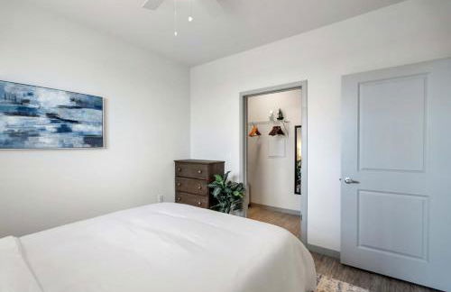 Pool with In-Unit Washer & Dryer and Garage Parking - Photo 20