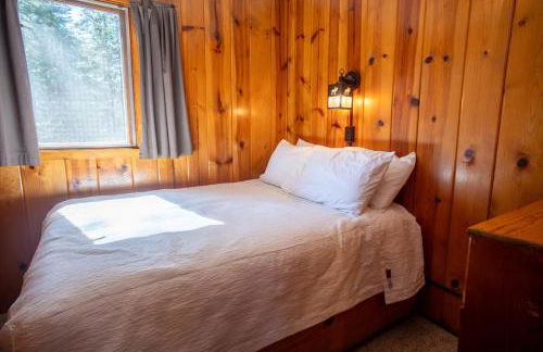 Traditional Cabin - First on the Water - Nearest to Marine - Netflix CB10 - Foto 3