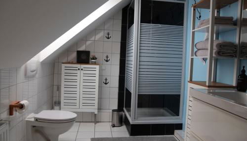 Privatzimmer mit eigenem Bad und Küche - Foto 4, Shower