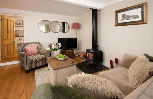 Bakers Cottage - Photo 1