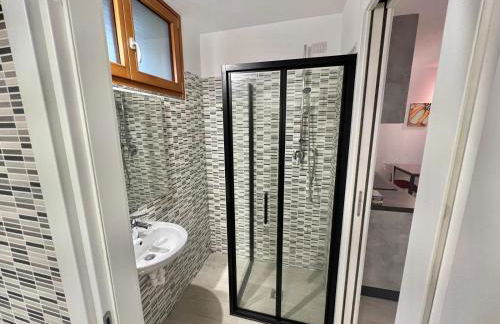 Abruzzi Home, delizioso appartamento e confortevole accanto a Metropolitana Linea Verde, con parcheggio gratuito in strada - Photo 25