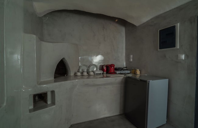 Thetis Cave Houses - Photo 19