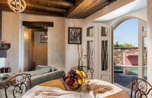 Listen to Nature in a Renovated Traditional Hilltop Villa Liodosifis with Heated Pool - Foto 33