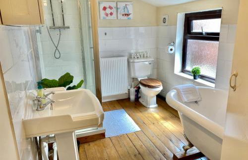 EasyRest House 1 Grantham - 6 Beds & Free Parking - Spacious & Comfy - Access to A1, Town Centre & Shops - Foto 10