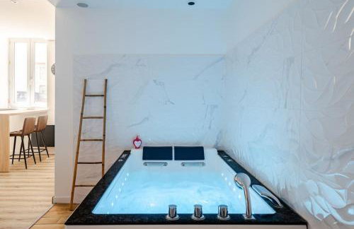 L'Eden Spa - Jacuzzi - Saint-Etienne - Foto 12