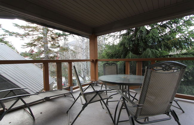 Glacier's Reach by Whistler Retreats - Photo 45