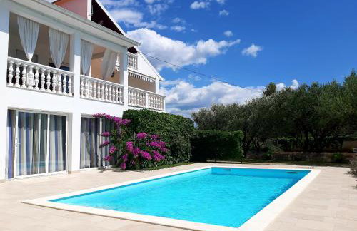 Holiday Home Villa Emma - Photo 1