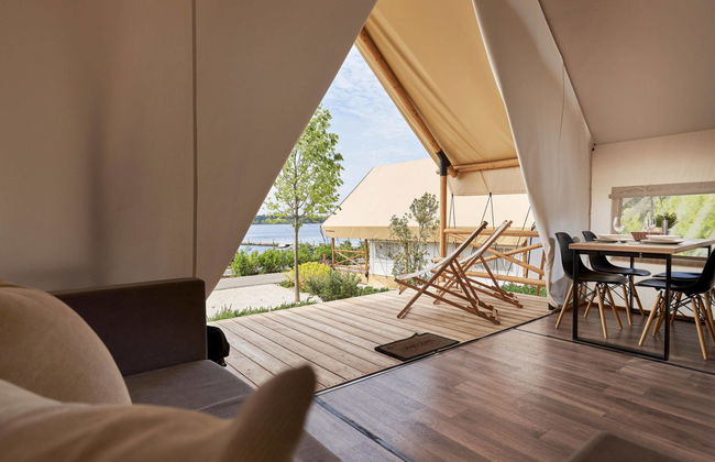 2 bedroom House in IJhorst with swimming pool and terrace - Photo 2