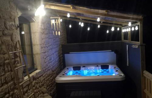 Gîte La Grange de La Trigalle avec spa professionnel privatif - Foto 1