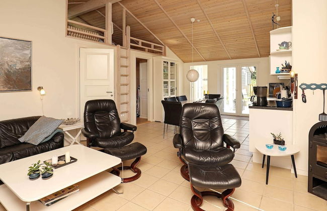 10 Person Holiday Home in Frostrup - Photo 7