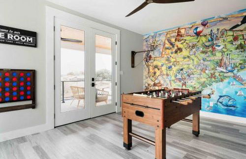 Luxury Lake LBJ Waterfront Home with Hot Tub and Boat Slip - Foto 9