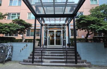 Cozy 1BR with Free Parking Downtown Conv Center - Foto 20