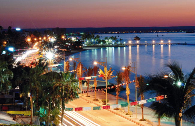 Visite de la ville du port d'Illusion - Photo 5