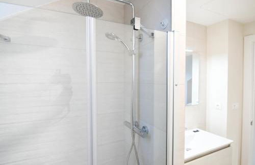 Ático de lujo con piscina y mini golf en la playa - Foto 14